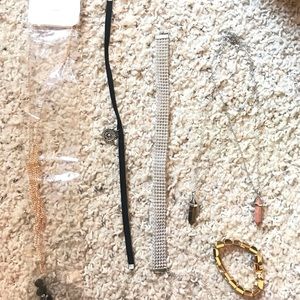 Necklace/bracelet bundle